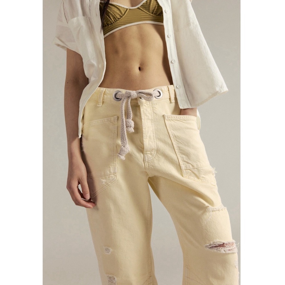 Free People 🍋 Distressed‎ Yellow 🍋 Lemon Icing Moxie Barrel Jeans Size 33 NWT